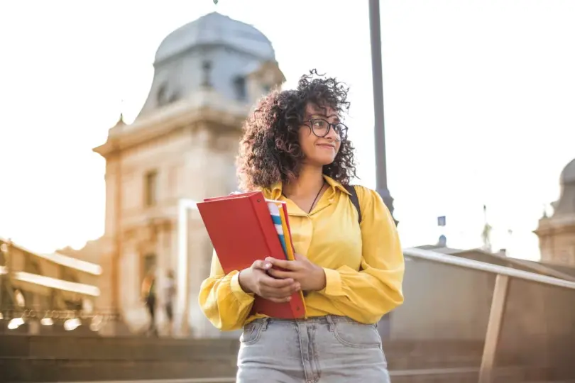 How To Qualify For Scholarship In The UK