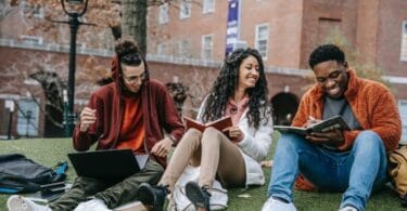Western-University-Scholarship-Canada